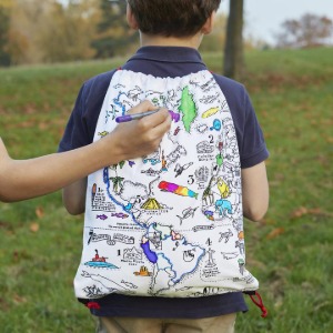 world map backpack - colour in &amp; learn